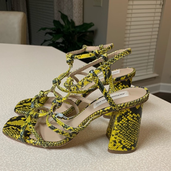 Antonio Melani Bayslie Leather Knotted Sandals - Picture 4 of 11